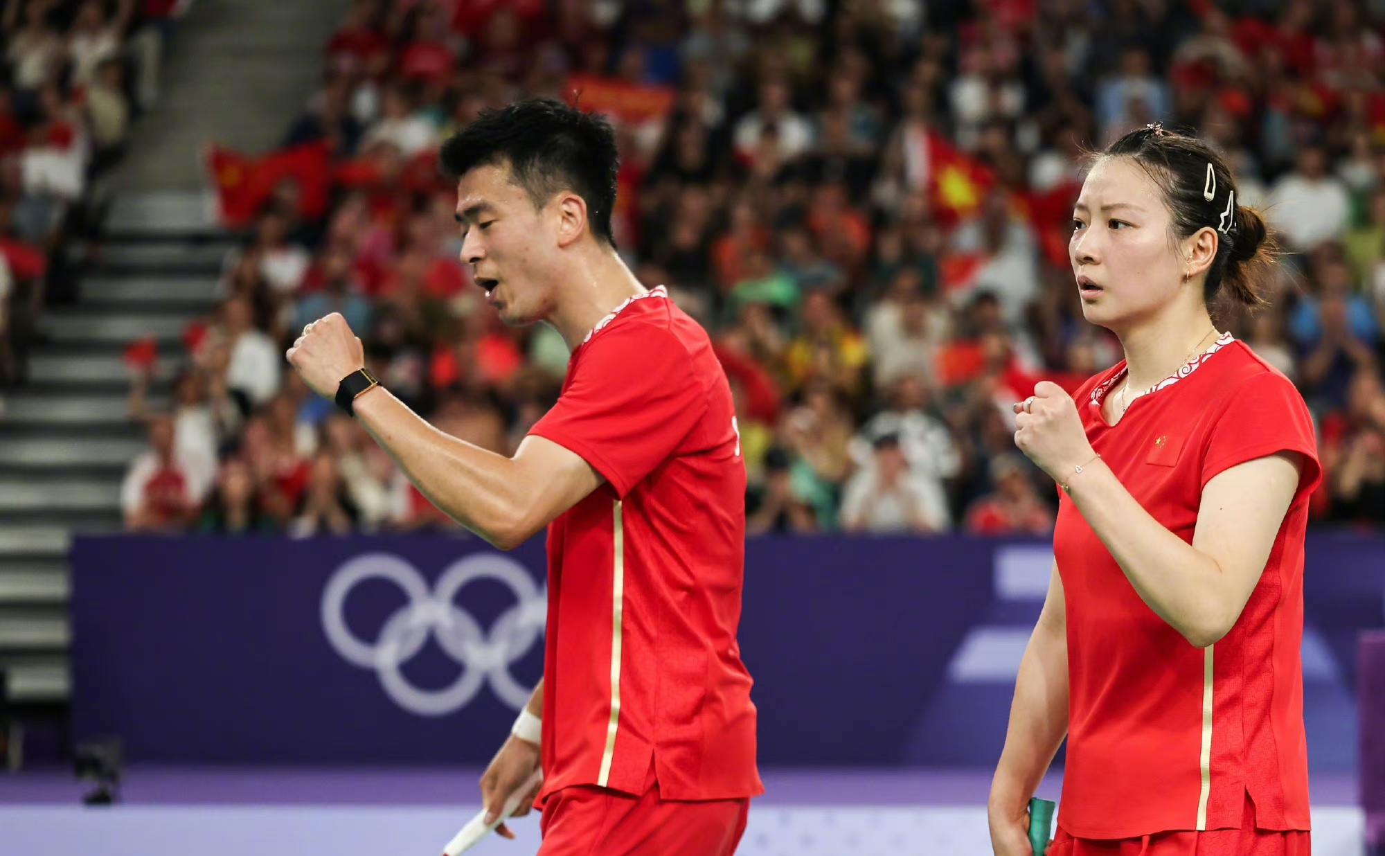 中国队轻取印尼队，黄鸭组合关键制胜