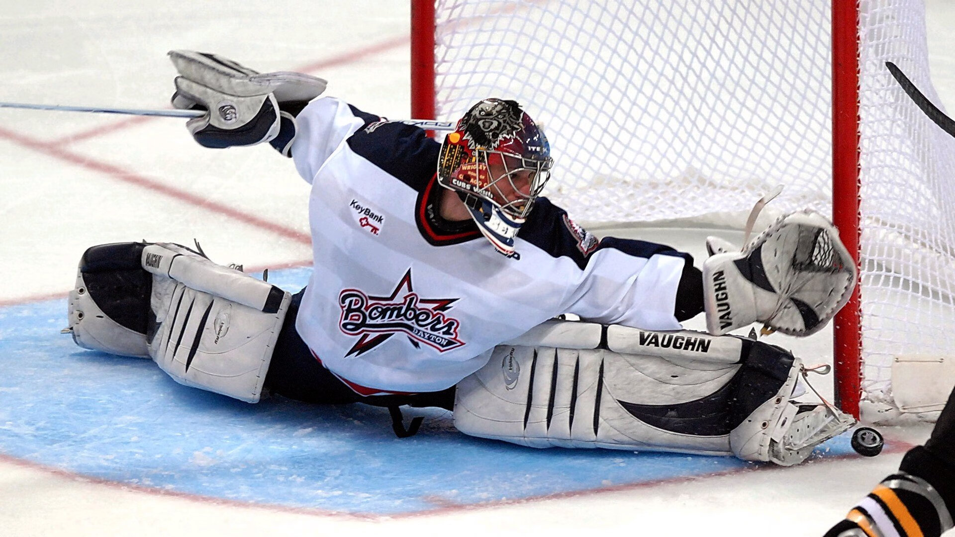 爱游戏在线-若日尼奥刷新纪录之夜，几内亚的强行终结如何映照苏格兰足球的百年孤独？